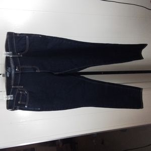 🧡 Old Navy the flirt jeans size 14 short